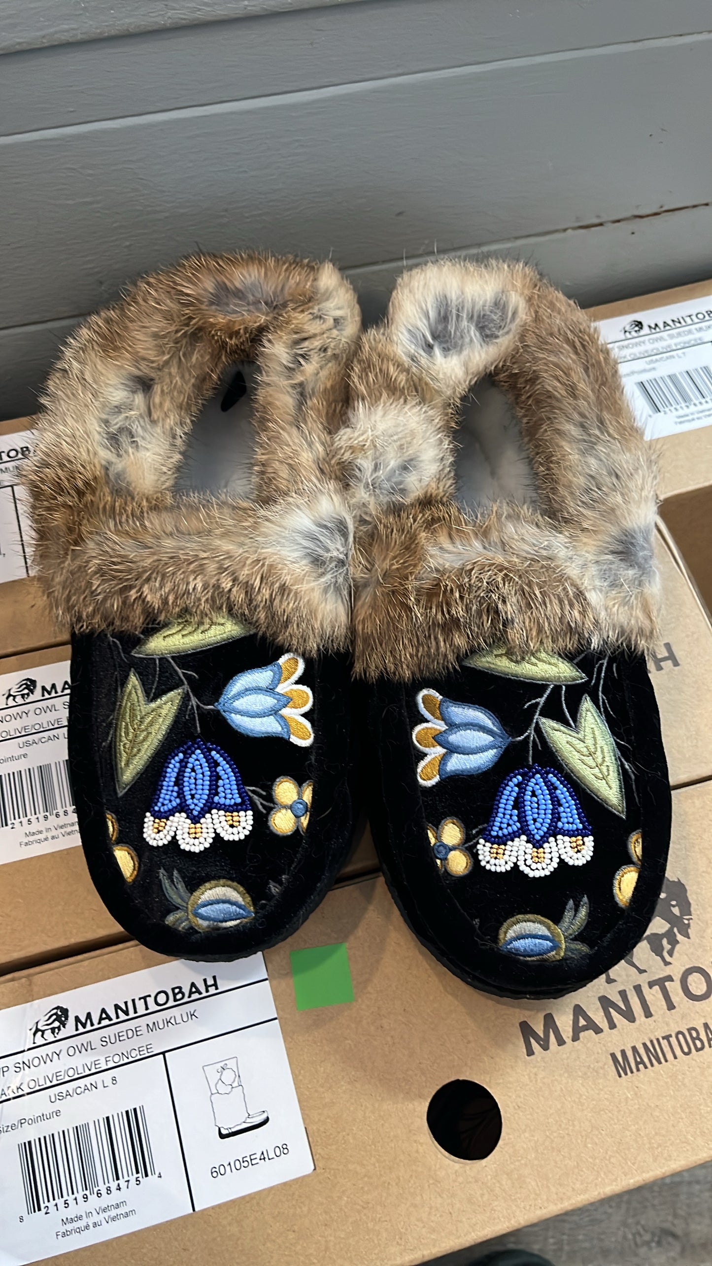 Velvet Tipi Moccasin