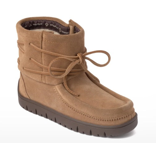 Manitobah - Waterproof Ziibi Winter Boot - Women's