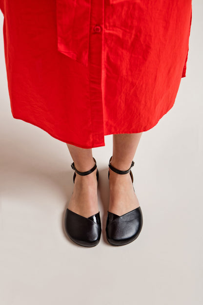 Shapen Poppy | Women's Barefoot Sandals