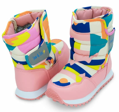 Toasty-Dry Puffy Winter Boots